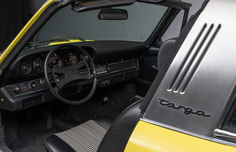 Porsche 911 S (F-Modell)