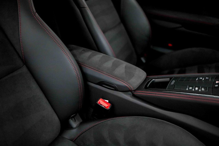 Porsche 718 Cayman GTS 4.0
