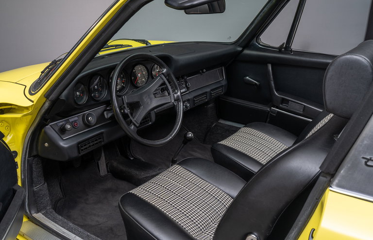Porsche 911 S (F-Modell)