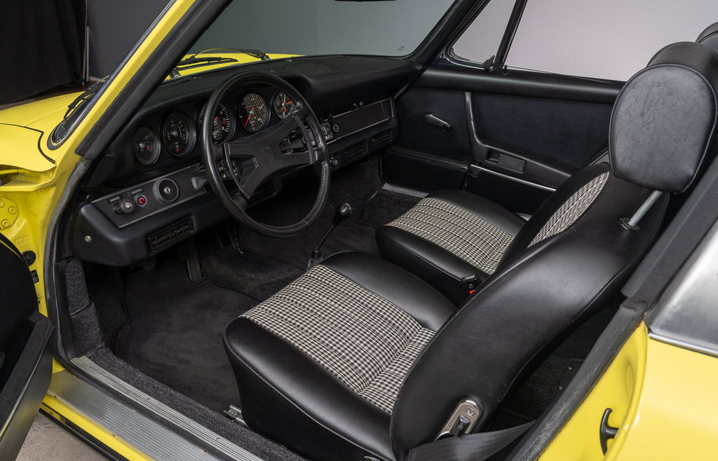 Porsche 911 S (F-Modell)
