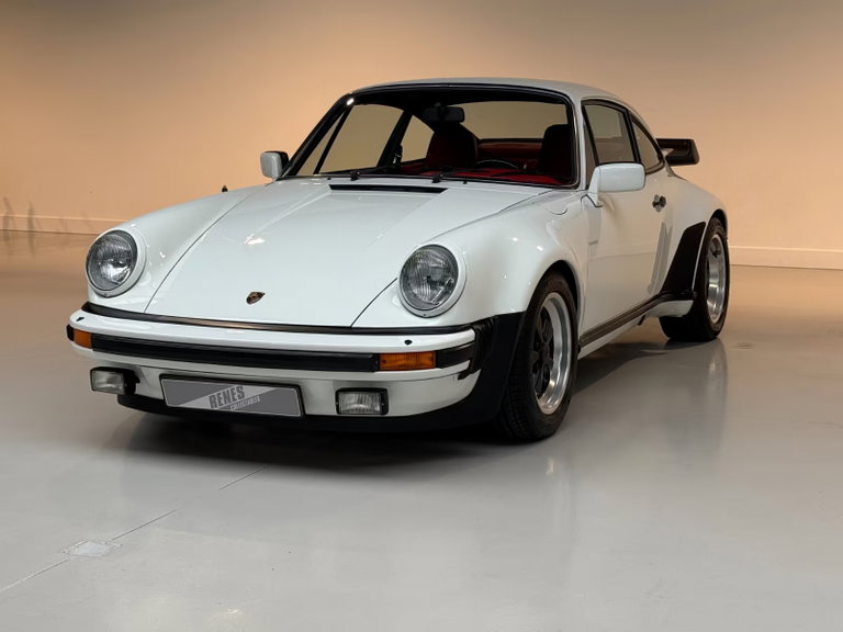 Porsche 911 Turbo 3.3