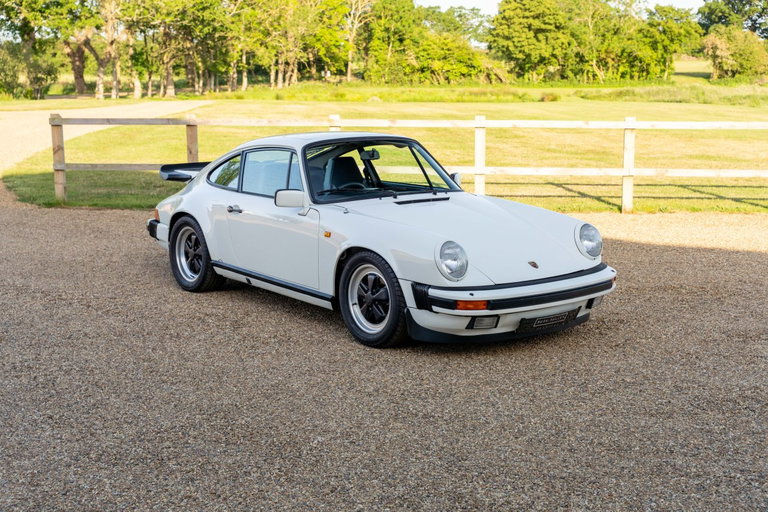 Porsche 911 Carrera 3.2