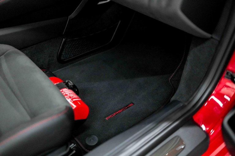Porsche 718 Cayman GTS 4.0