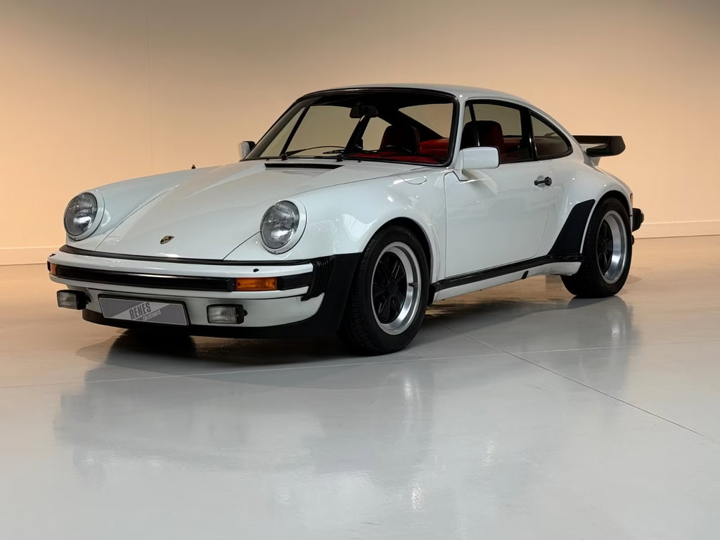 Porsche 911 Turbo 3.3