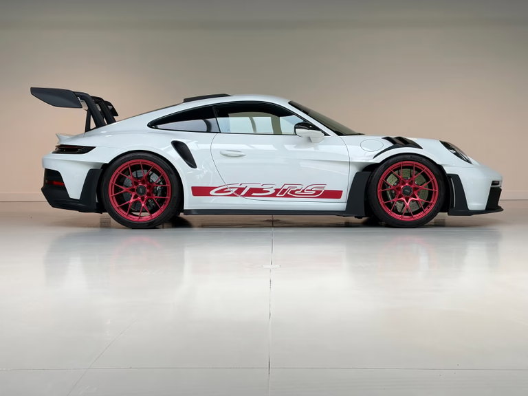 Porsche 992 GT3 RS