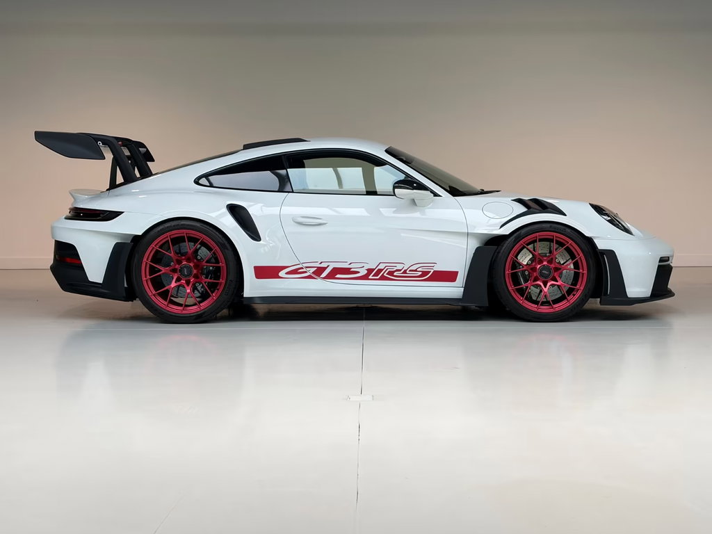 Porsche 992 GT3 RS
