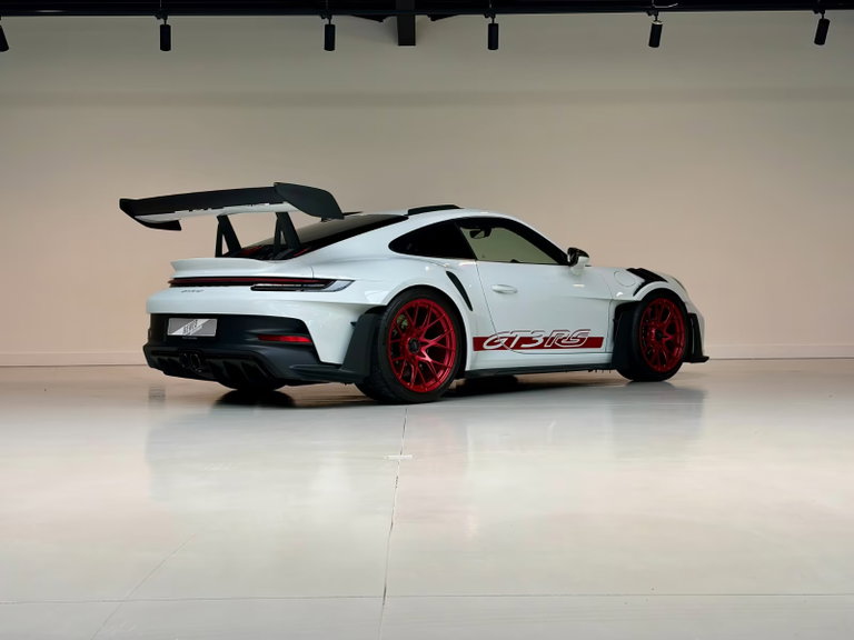 Porsche 992 GT3 RS