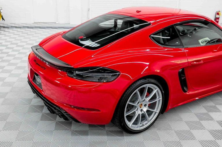 Porsche 718 Cayman GTS 4.0