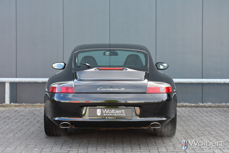 Porsche 996.2 Carrera 4