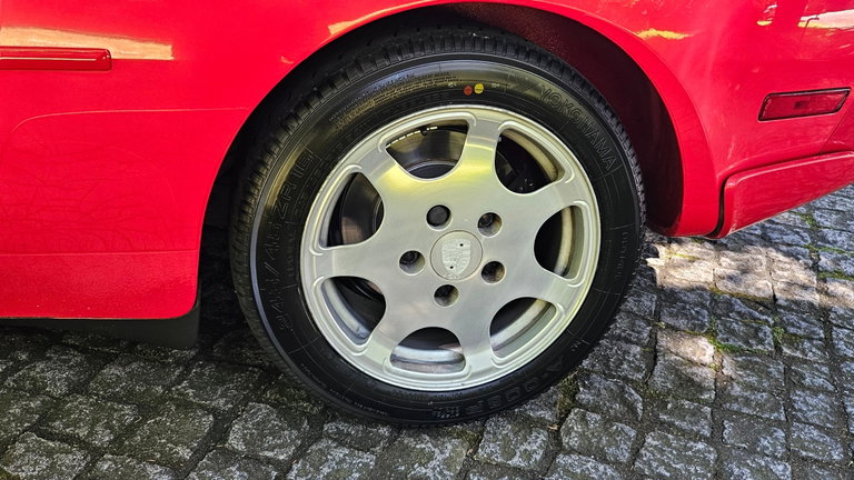 Porsche 944 Turbo Coupé