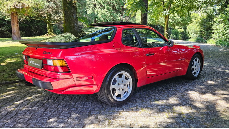 Porsche 944 Turbo Coupé