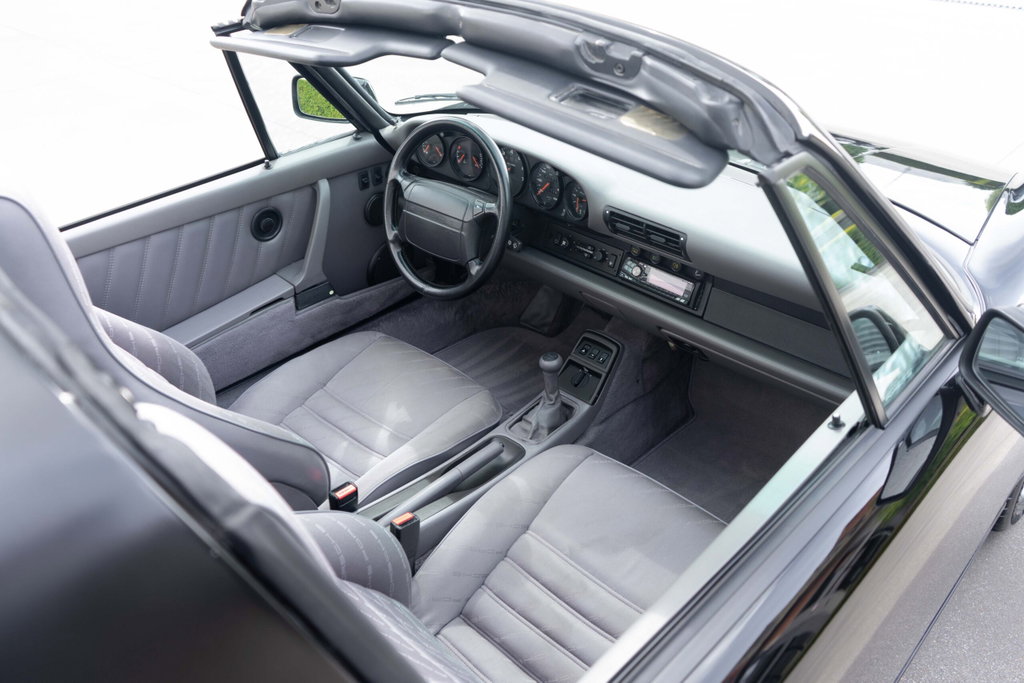 Porsche 964 Carrera 2