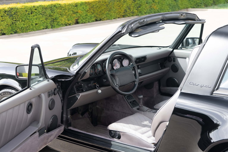 Porsche 964 Carrera 2