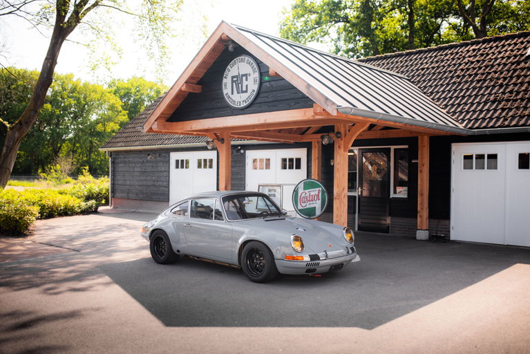 Porsche 911 Backdate