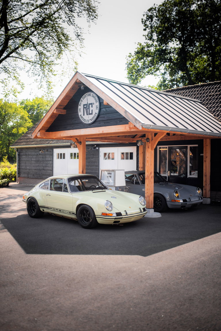 Porsche 911 Backdate