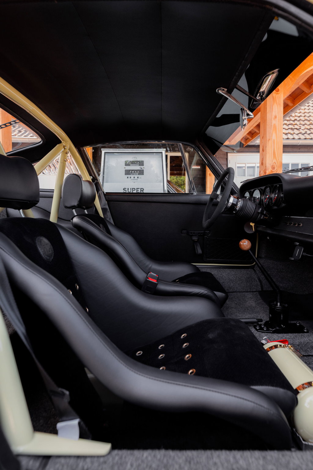 Porsche 911 Backdate