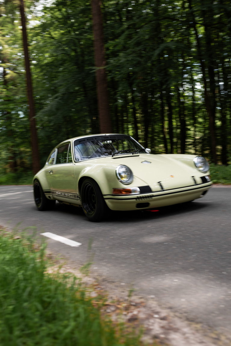 Porsche 911 Backdate