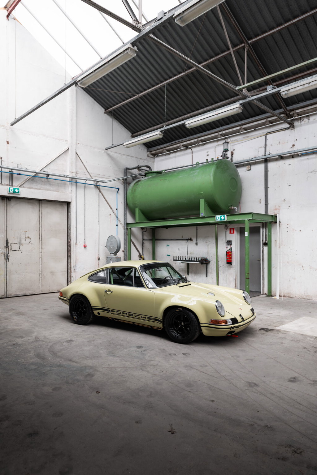 Porsche 911 Backdate
