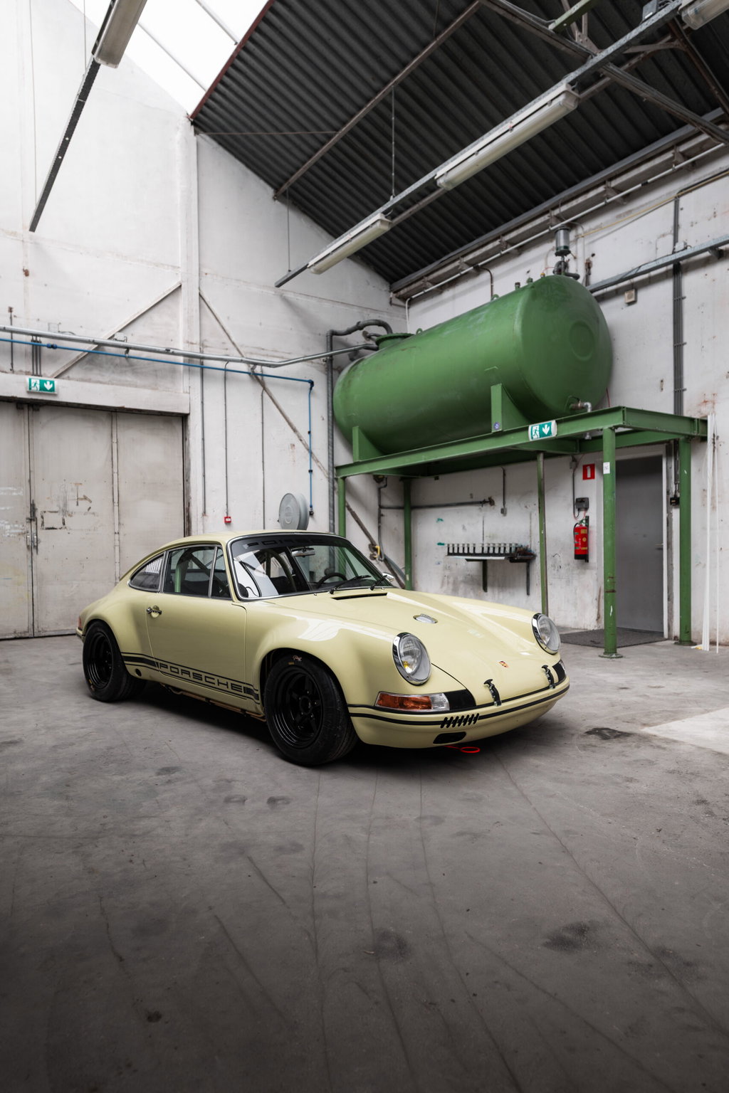 Porsche 911 Backdate