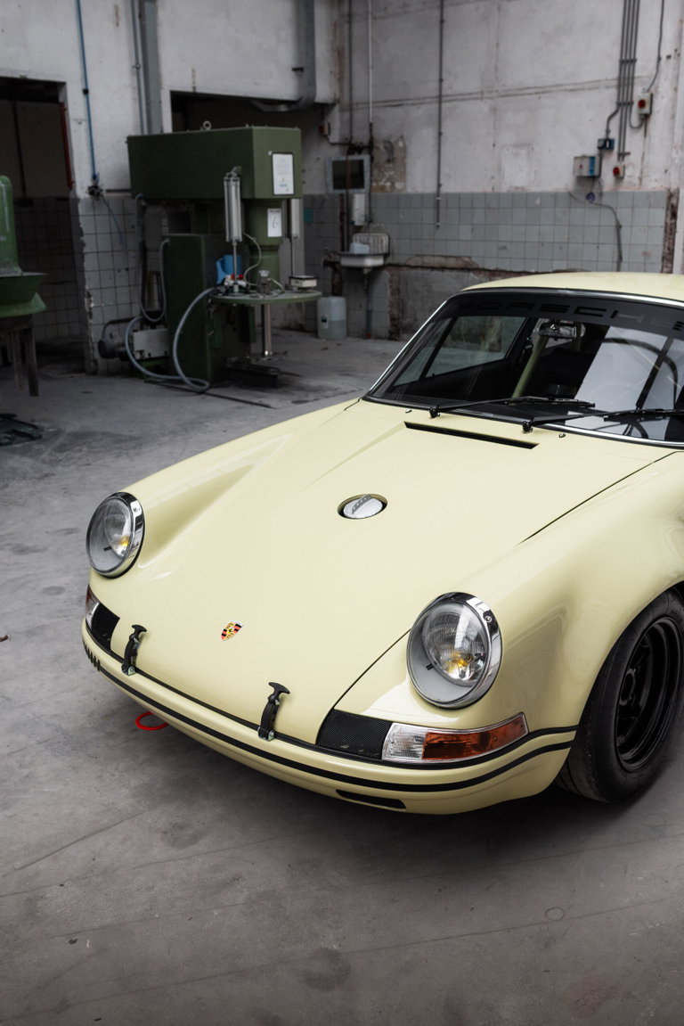 Porsche 911 Backdate