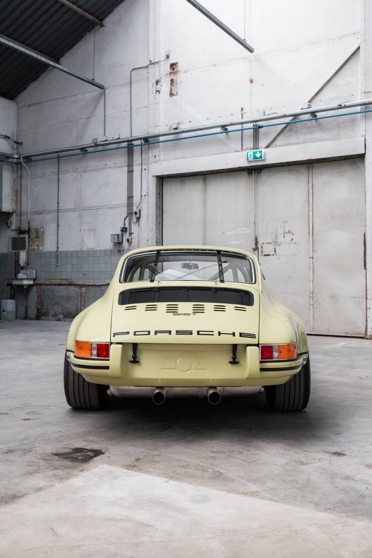 Porsche 911 Backdate