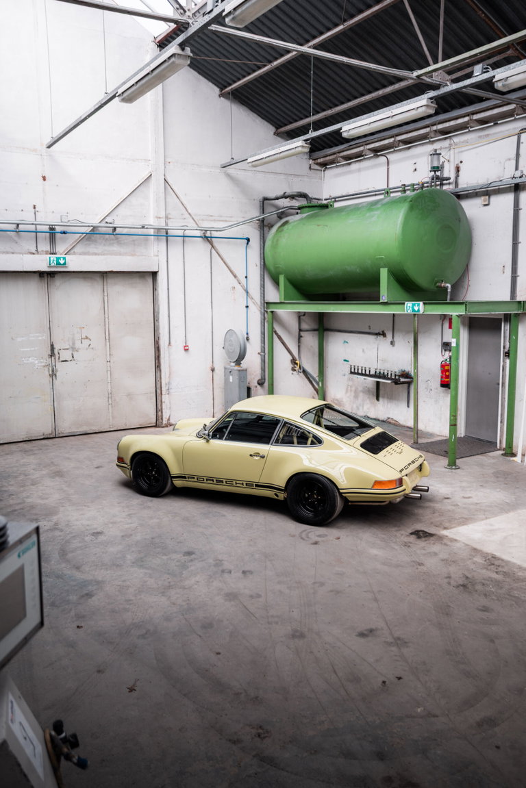 Porsche 911 Backdate