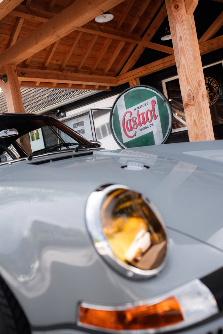 Porsche 911 Backdate
