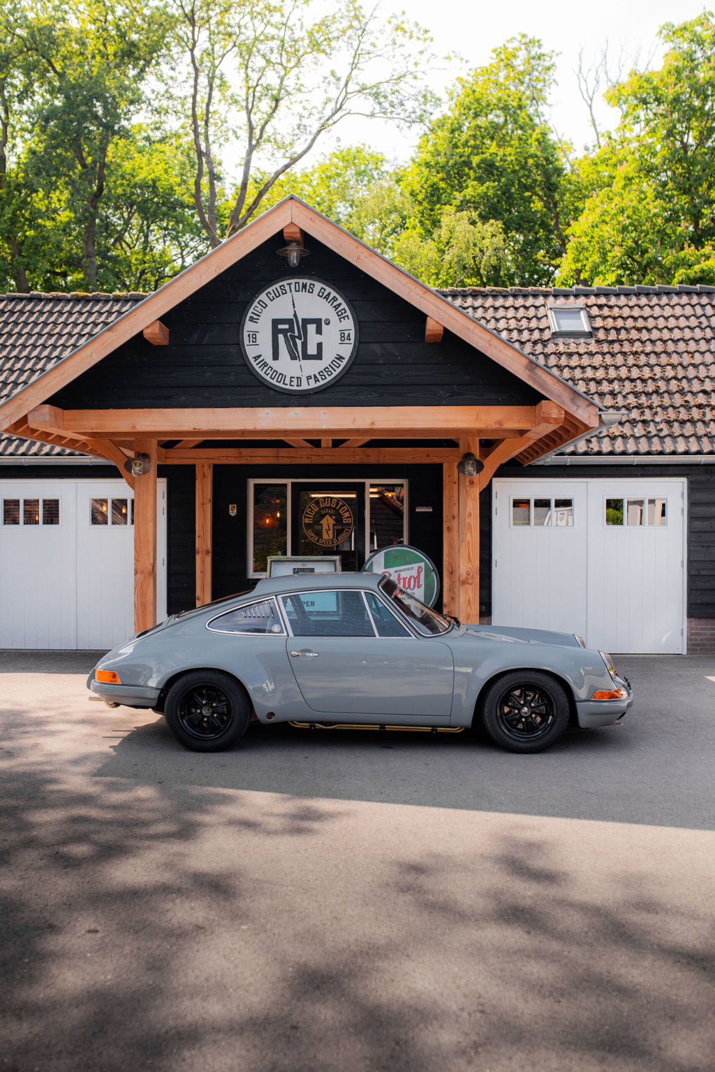 Porsche 911 Backdate