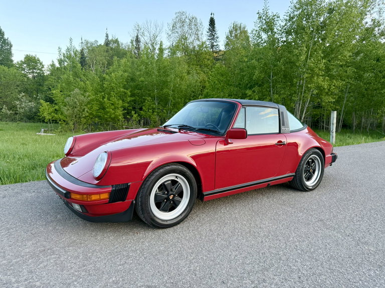 Porsche 911 Carrera 3.2