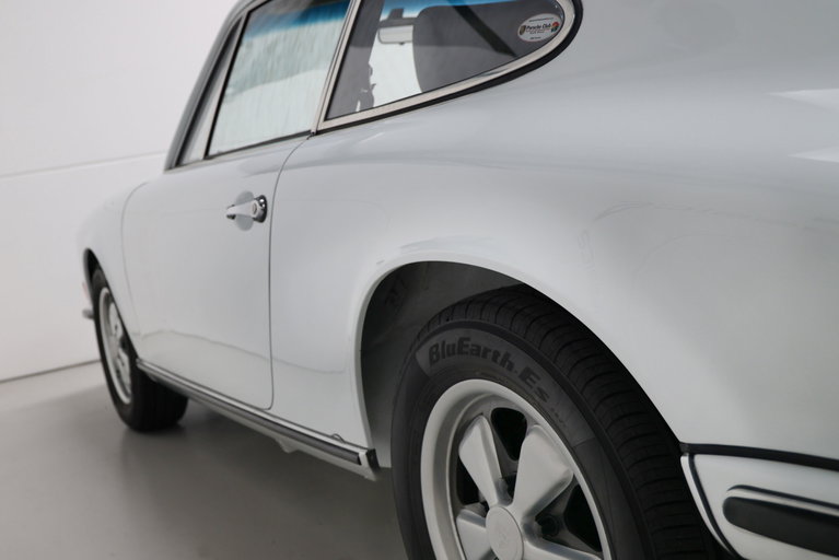 Porsche 911 T