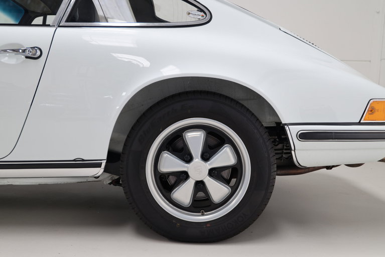 Porsche 911 T