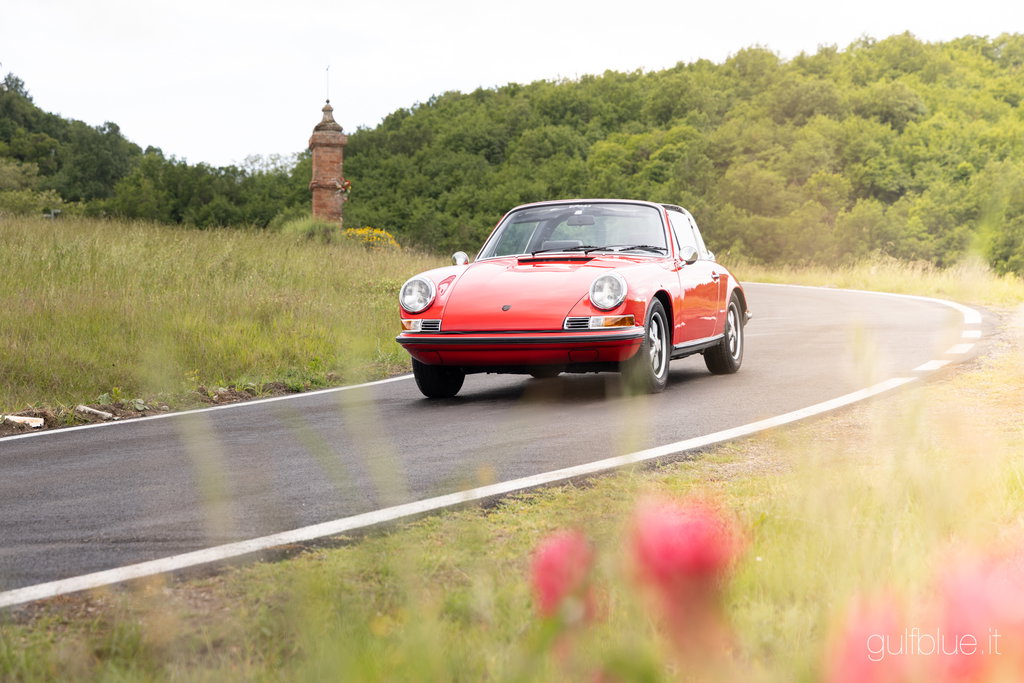 Porsche 911 E