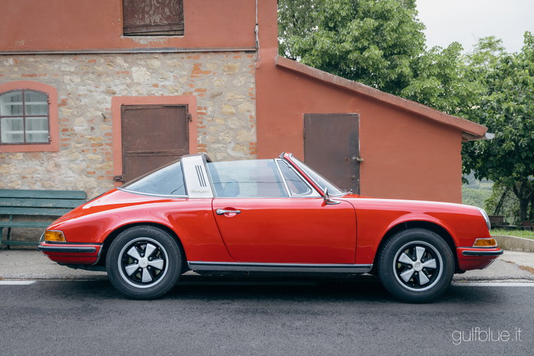 Porsche 911 E
