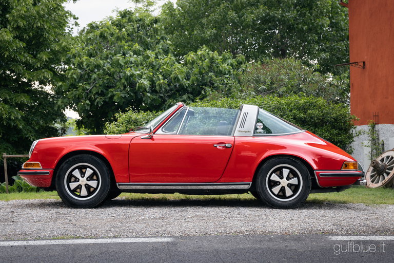 Porsche 911 E