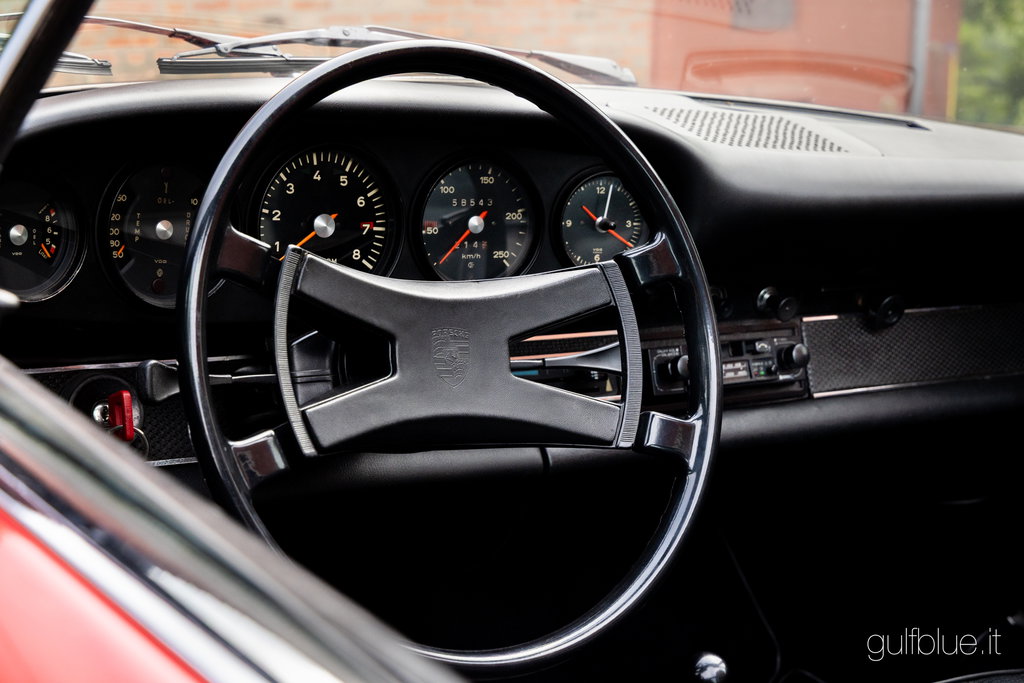 Porsche 911 E