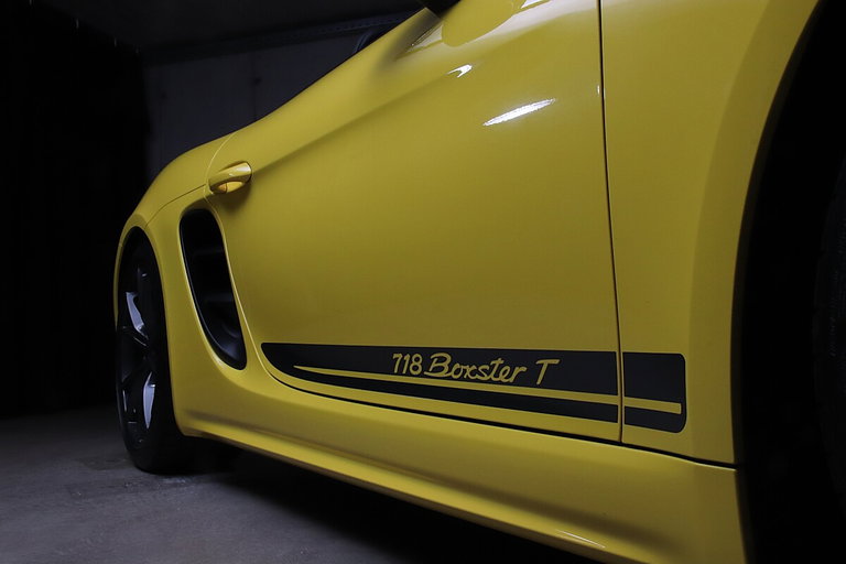 Porsche 718 Boxster T