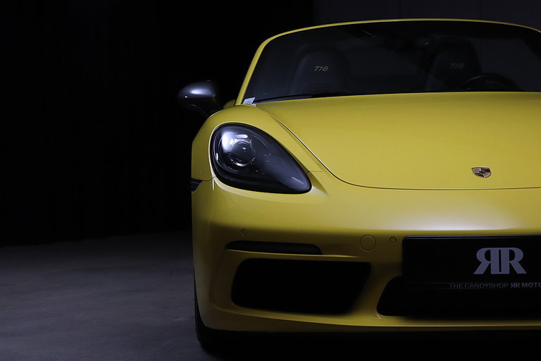 Porsche 718 Boxster T