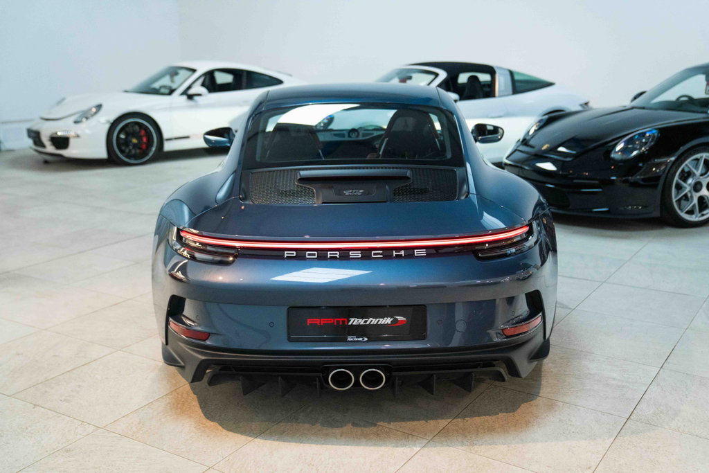 Porsche 992 GT3 Touring