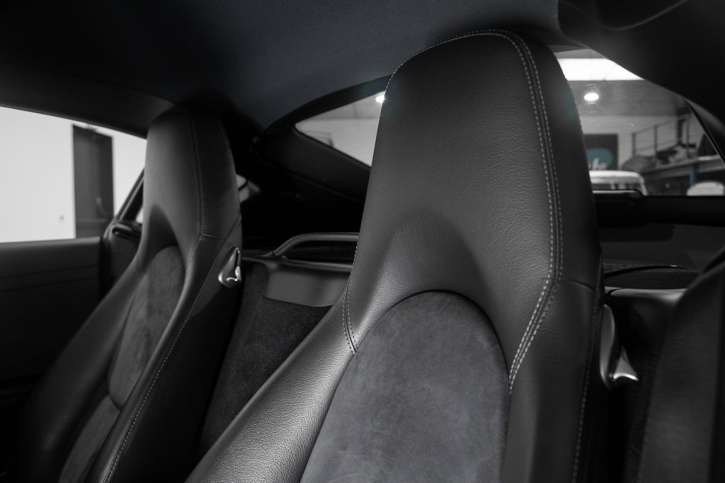 Porsche 987 Cayman