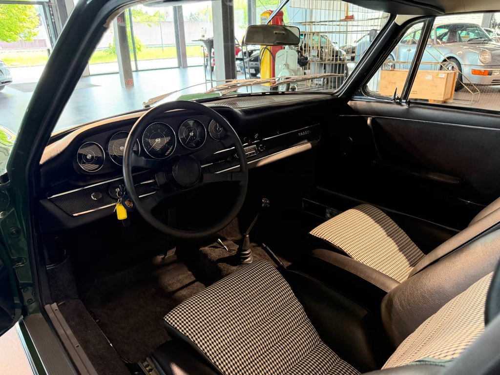 Porsche 911 S (F-Modell)