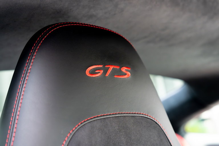 Porsche 991.2 Carrera 4 GTS
