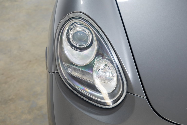 Porsche 987 Cayman