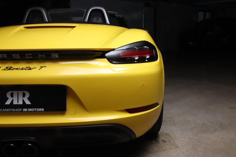 Porsche 718 Boxster T