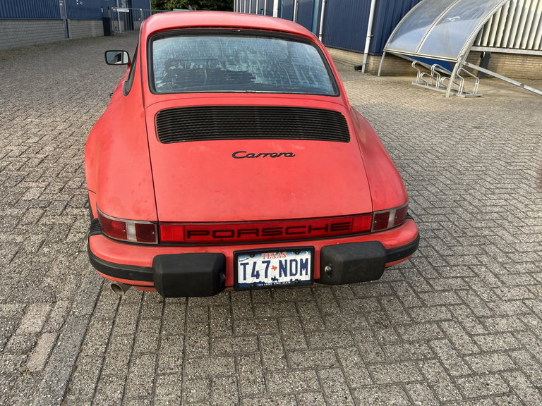 Porsche 911 Carrera 3.2 (US)