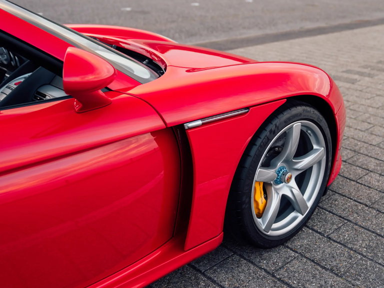 Porsche Carrera GT