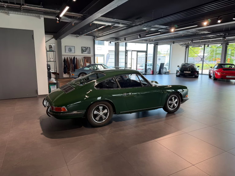Porsche 911 S (F-Modell)