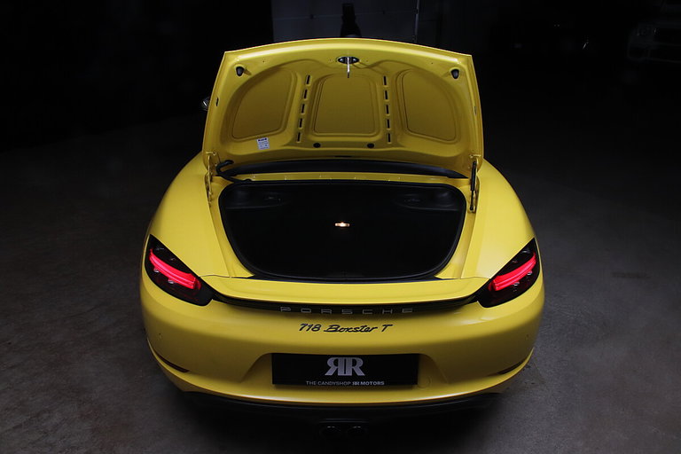 Porsche 718 Boxster T
