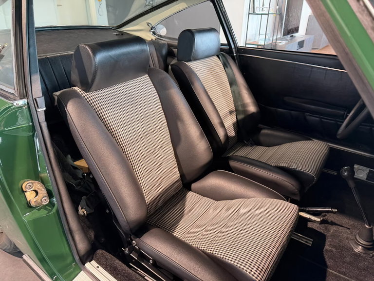 Porsche 911 S (F-Modell)