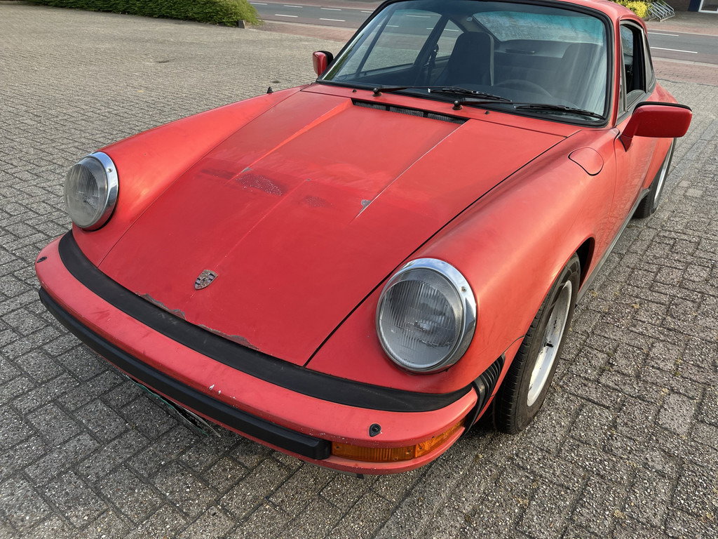 Porsche 911 Carrera 3.2 (US)