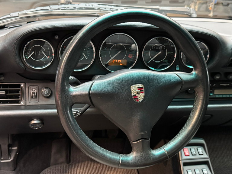 Porsche 993 Carrera 4S
